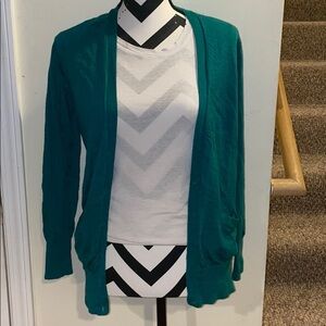 Women’s J. Crew Green Cardigan 100% Merino Wool